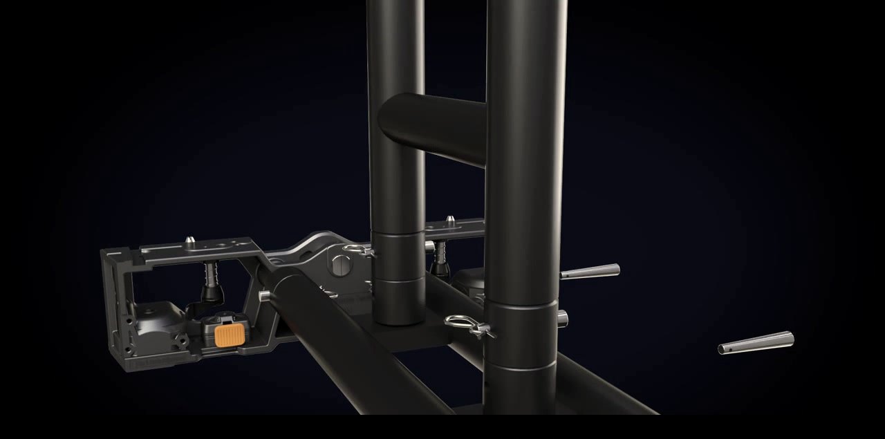 AURA STACK – 500 mm Querstange montieren