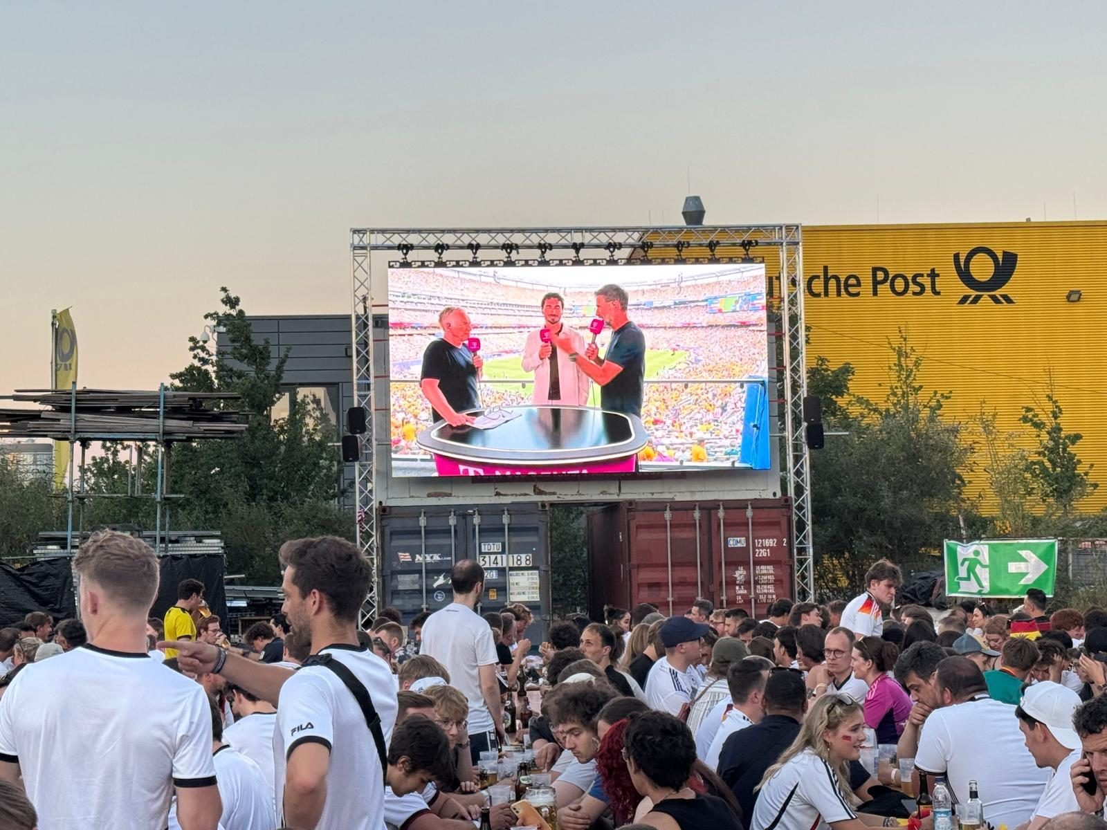 Backstage Service GmbH – Public Viewing München 3